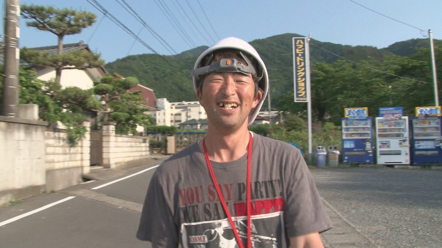 NC18_visions_a town where hikun walks_02